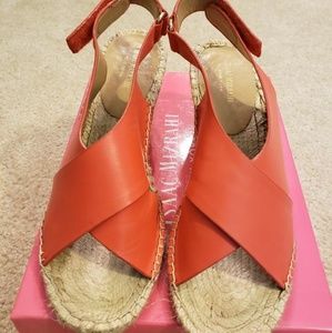 NWT Isaac Mizrahi Red (Coral) Leather Wedge